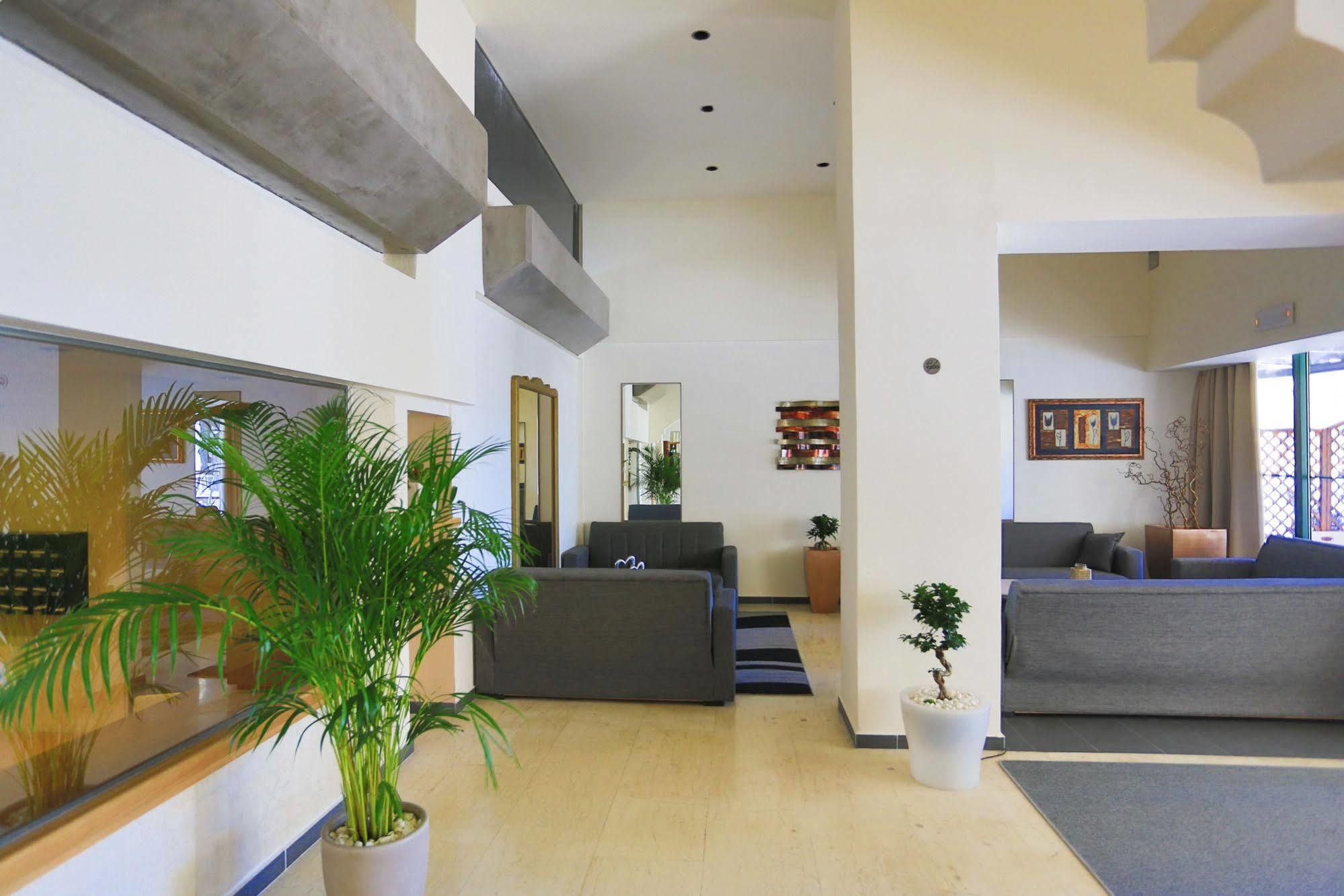 Rhodes City City Center Hotel מראה חיצוני תמונה